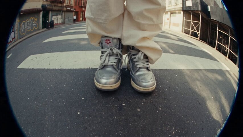 Seedance prompt example — 15 Second Urban Fashion Film Shot