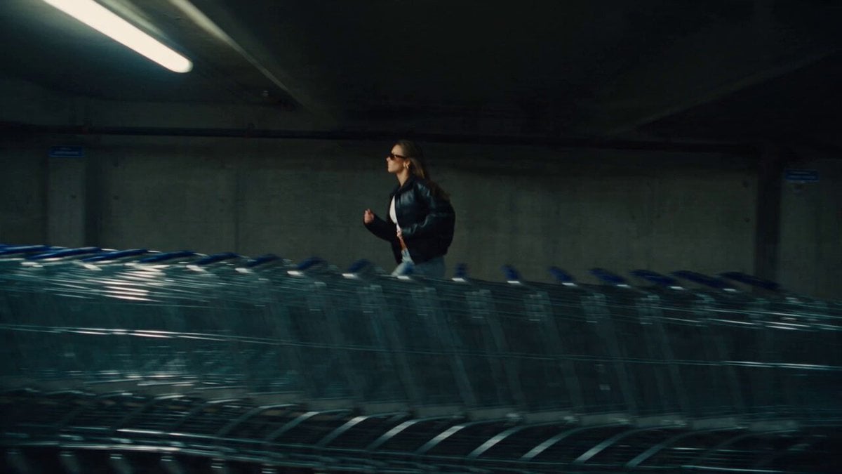 Seedance prompt example — Fast Paced Cinematic Fashion Montage