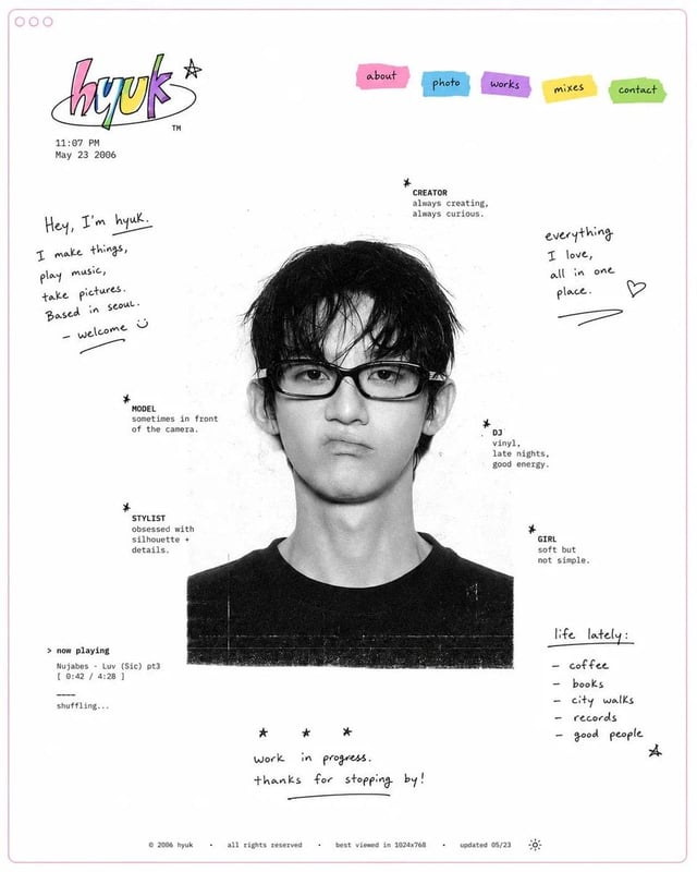 Design a minimal early-internet personal profile webpage / digital portfolio landing page on a large