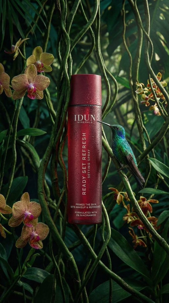 { "subject": { "primary": "Cosmetic spray bottle", "secondary": "Hummingbird", "brand": "IDUN MINERALS", "product_nam...